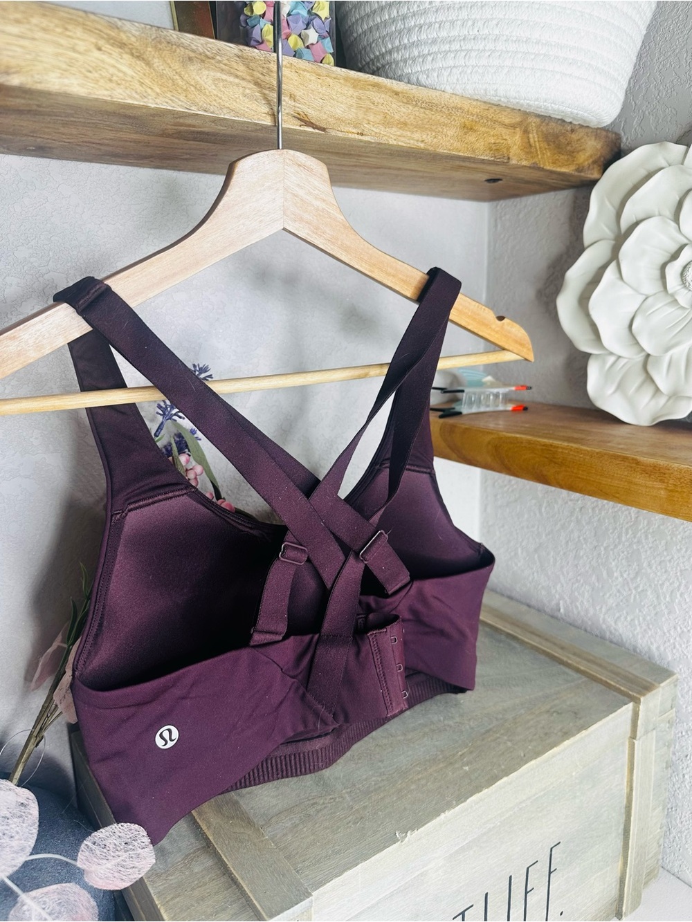 Lululemon Energy Bra High Support • 36C • Goodnight Plum - Picture 4 of 6